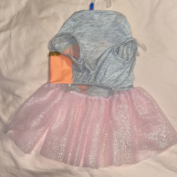 NEW DOG DRESS! - Picture 5 of 6